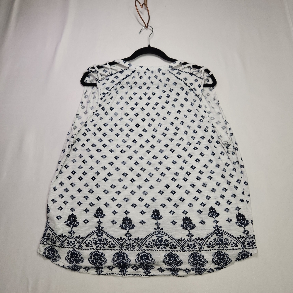 🌟Lucky Brand White and Blue Extra Large Blouse - Picture 2 of 9